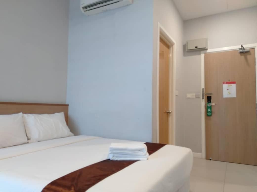 Md Boutique Hotel Kampar Exterior photo